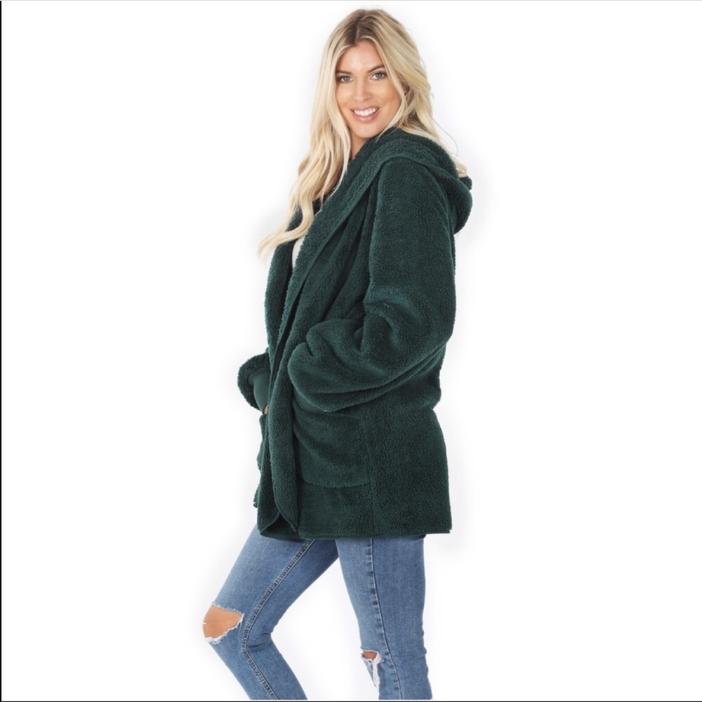 New! Cozy, warm, Sherpa hooded - Picture 4 of 5